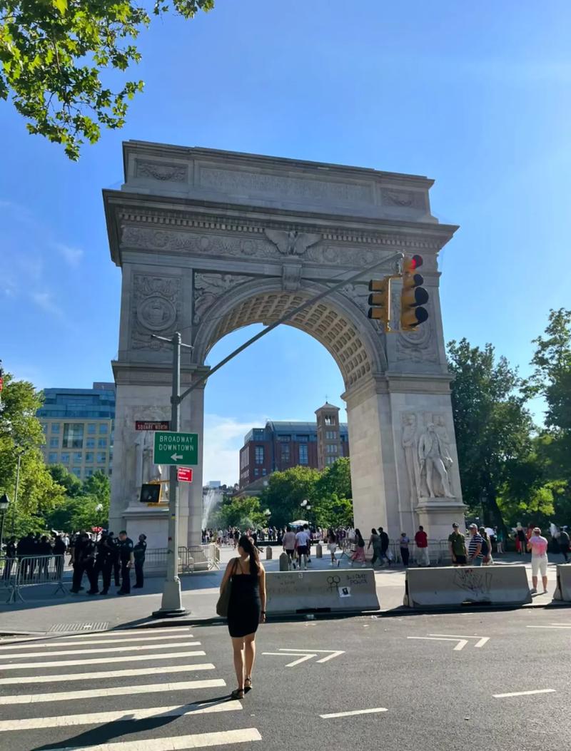 纽约州立大学石溪分校